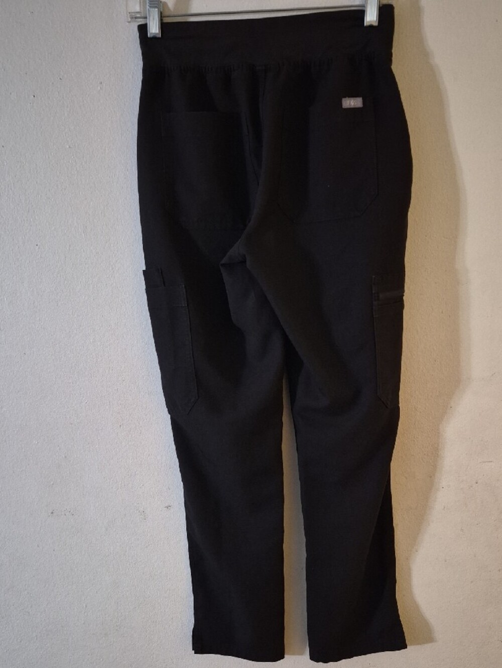 Figs  Technical  Collection Women's Black Straight Leg Cargo Pants - Picture 7 of 15